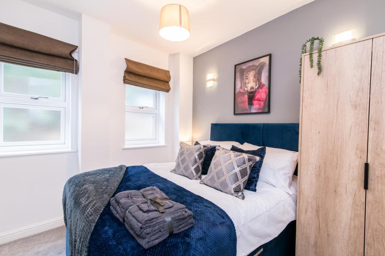 Immaculate 3 Bed House - Stunning Balcony Views Apartment Matlock  Exterior photo